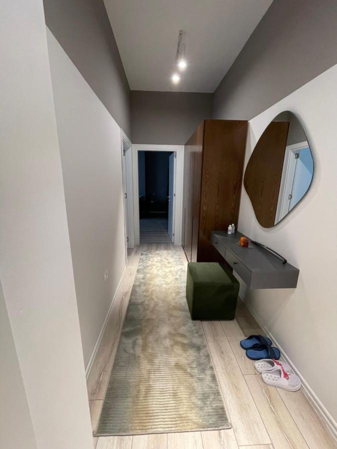 Homerent 21 Square Apartment *